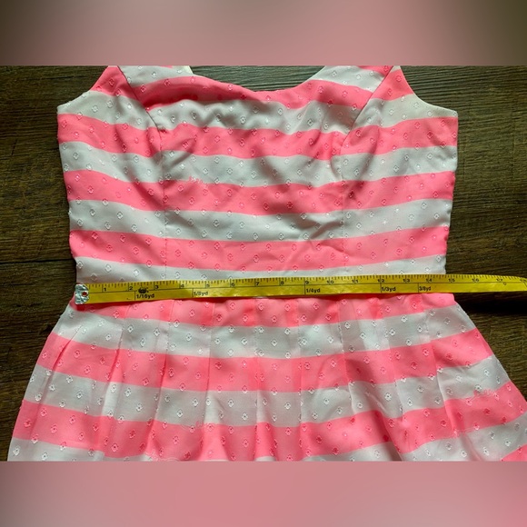 Lilly Pulitzer fit & flare dress pink & white stripes size 8 EUC  summer party - Picture 13 of 16